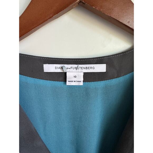 Diane Von Furstenberg Silk Y2K Does 40s Dress Mini Grey Tie Dye Print - Picture 3 of 10